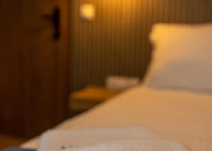 Mente Azul Nyaraló *